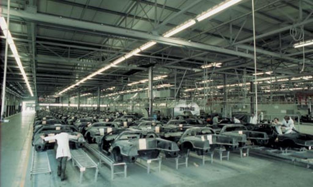 The DeLorean factory in 1981